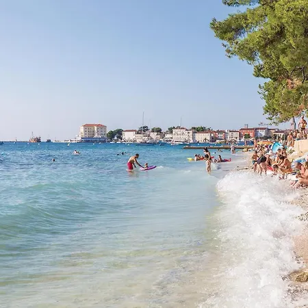 Lovely Stacaravan In Vabriga With Swimming Pool Poreč