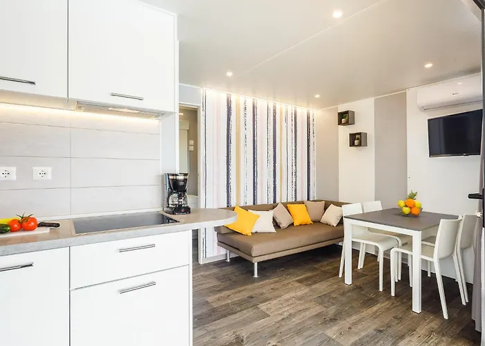 Lovely Stacaravan In Vabriga With Swimming Pool Camping