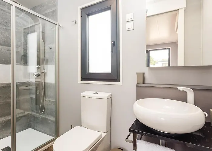 Kamp Lovely Stacaravan In Vabriga With Swimming Pool Porec